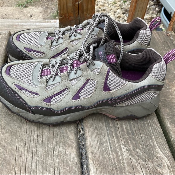 Columbia Hiking Shoe - Picture 8 of 10